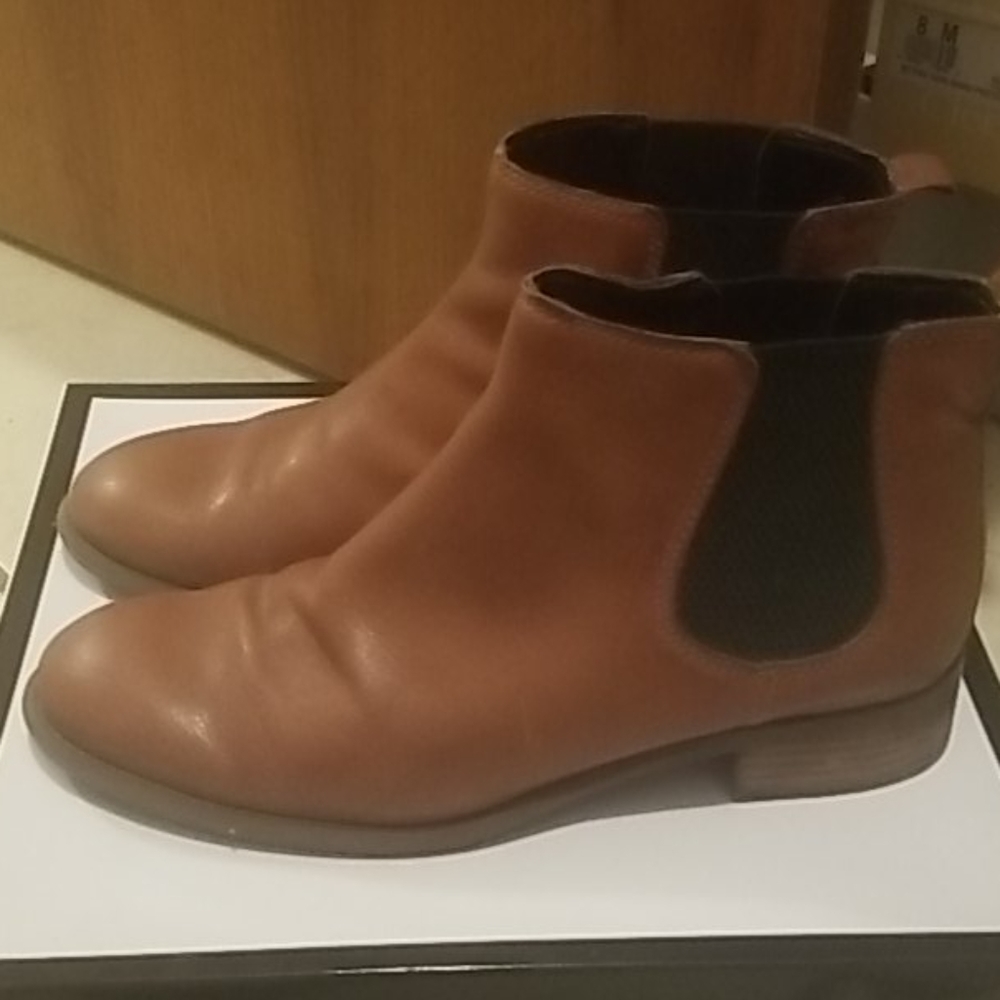 Leather booties